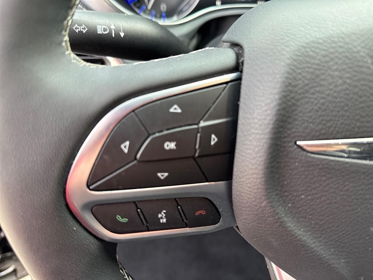 Chrysler Pacifica Limited 2026