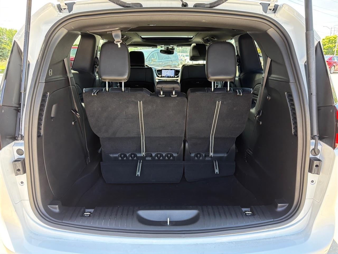 Chrysler Pacifica Limited 2026