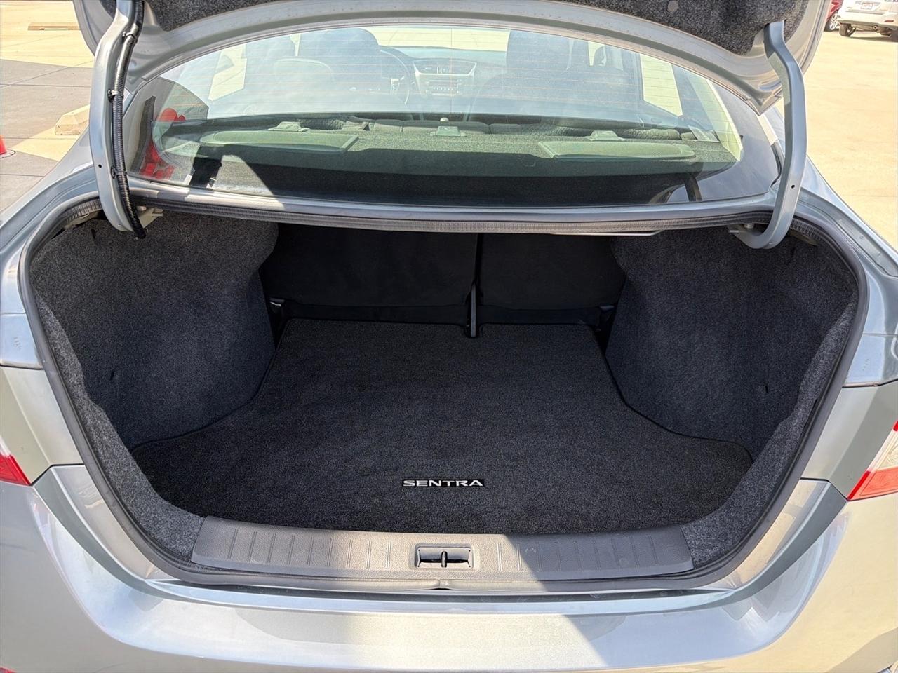 Nissan Sentra  2013