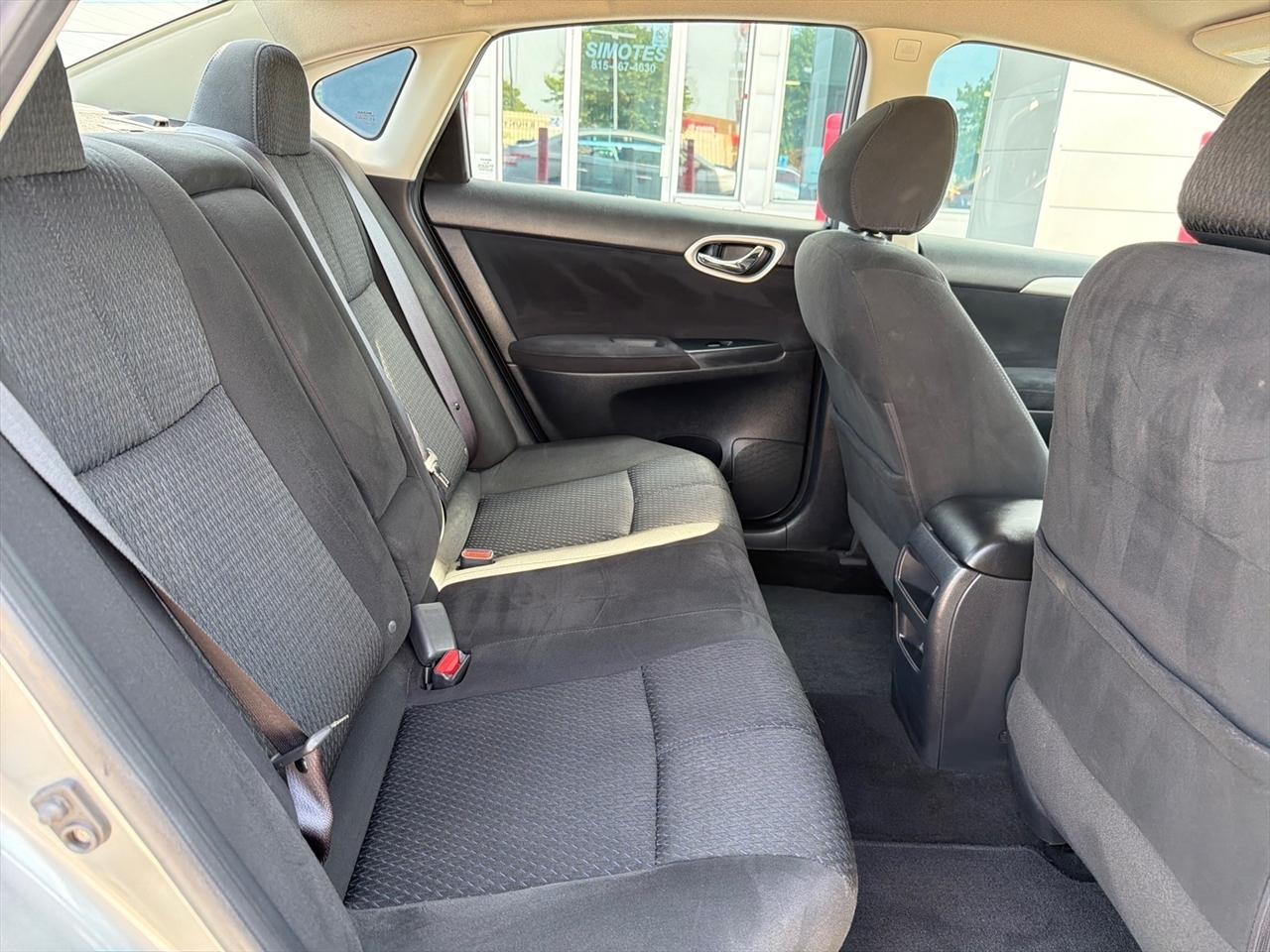 Nissan Sentra  2013