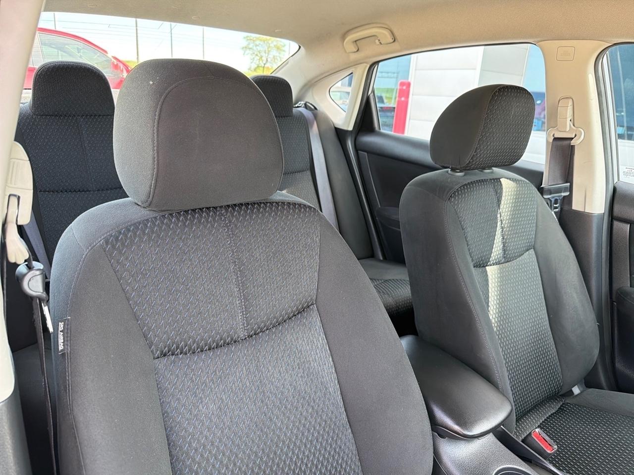 Nissan Sentra  2013