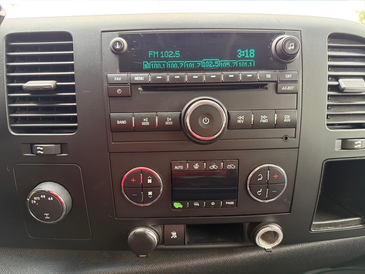 GMC Sierra 1500 SLE1 Ext. Cab Std. Box 4WD 2009