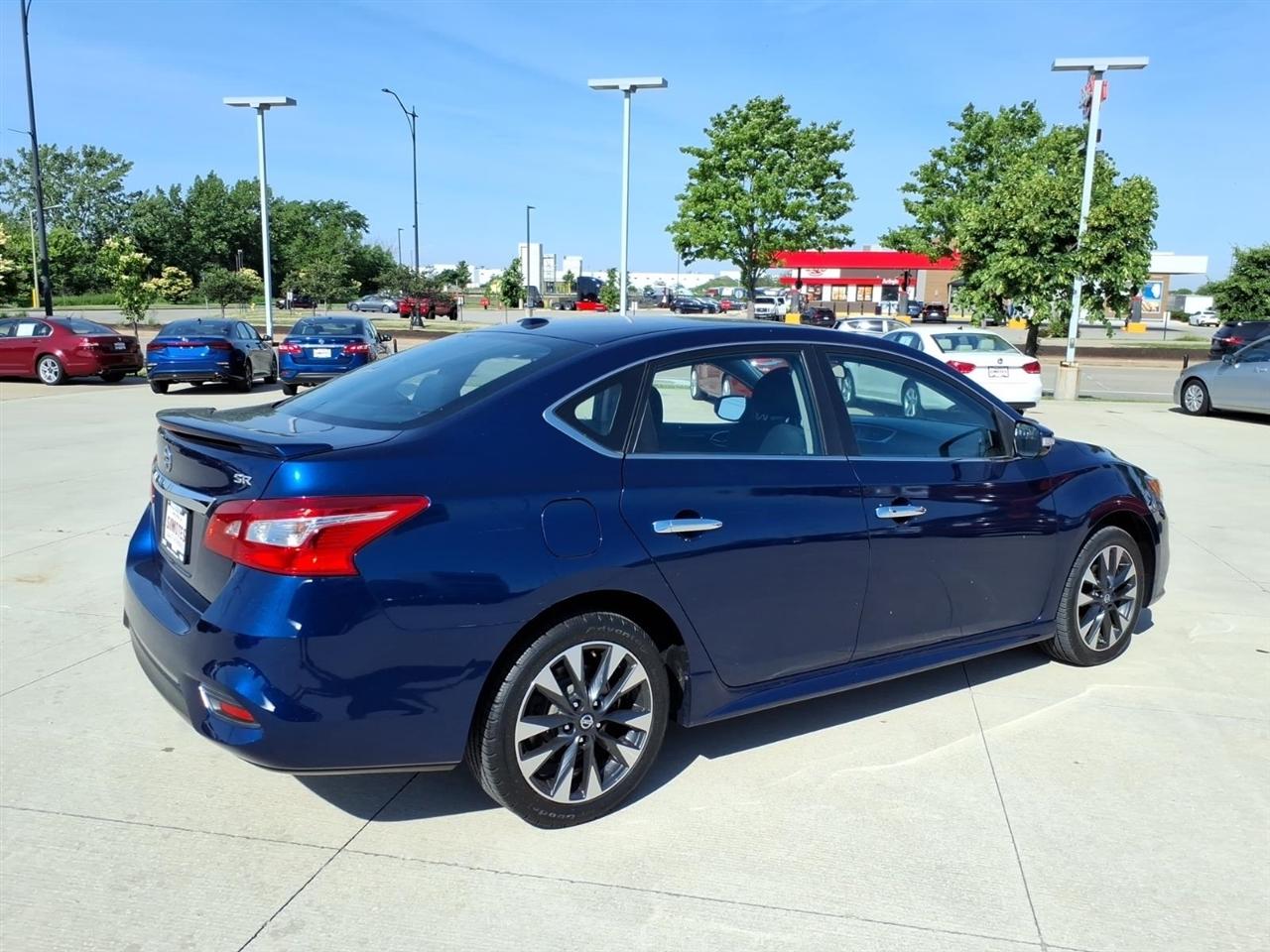 Nissan Sentra SR 2019