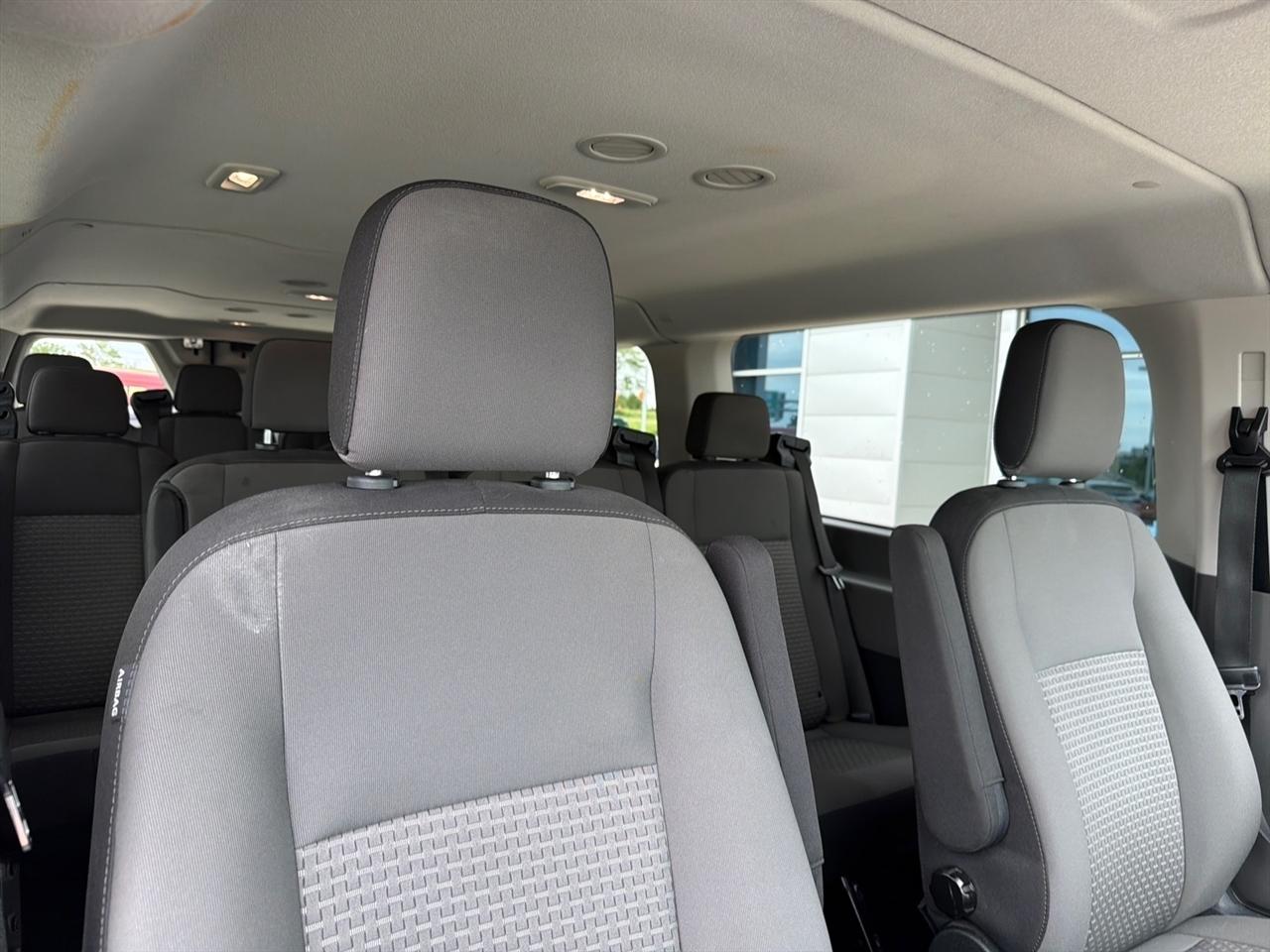 Ford Transit 350 Wagon Low Roof XLT w/Sliding Pass. 148-in. WB 2024