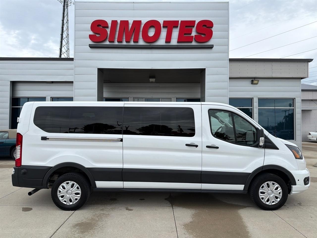 2024 Ford Transit 350 Wagon Low Roof XLT w/Sliding Pass. 148-in. WB