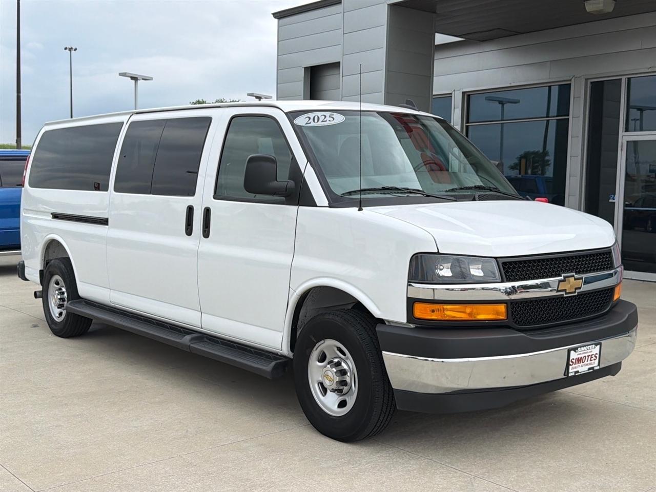 Chevrolet Express LT 3500 Extended 2025
