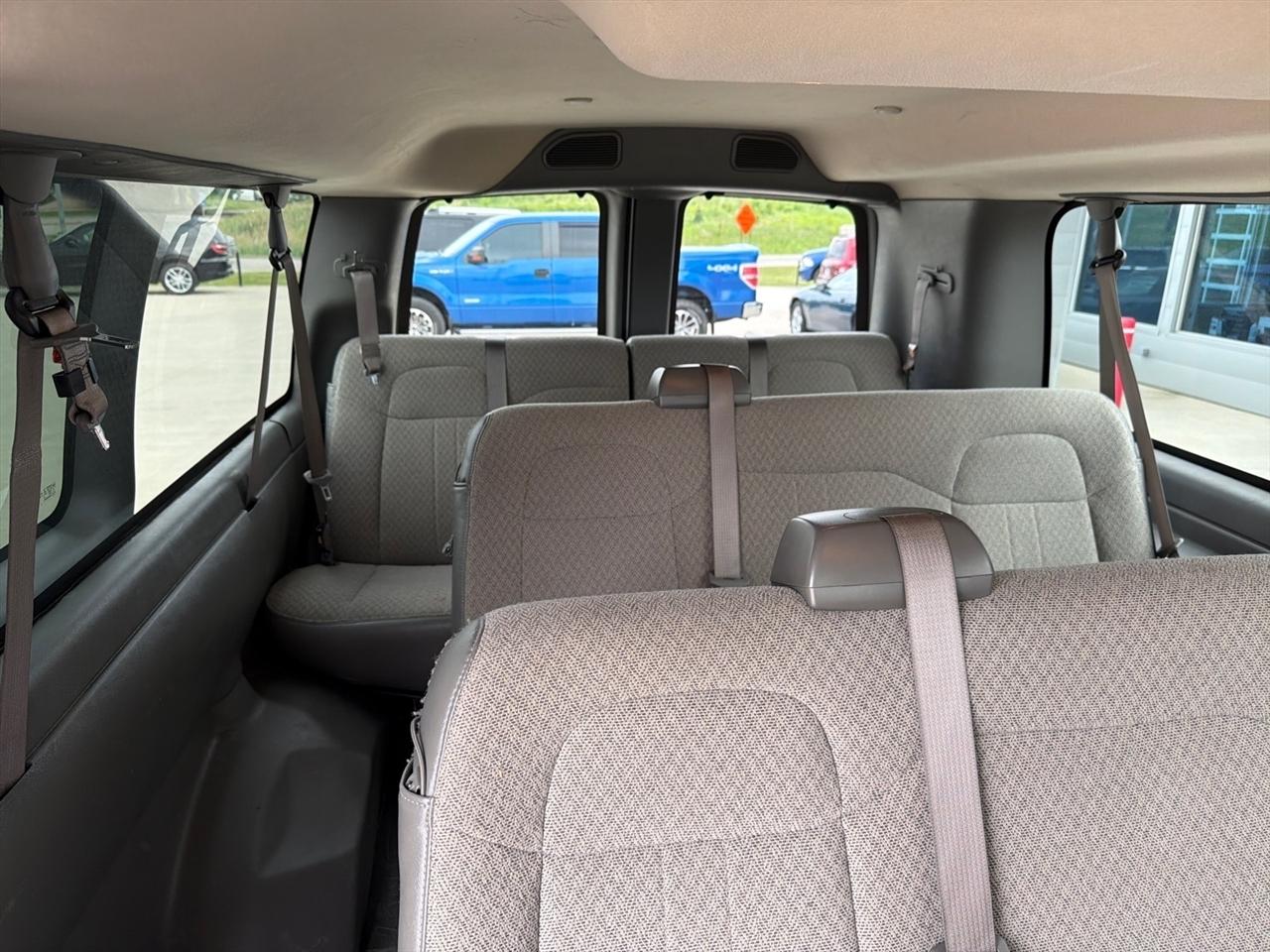 Chevrolet Express LT 3500 Extended 2025