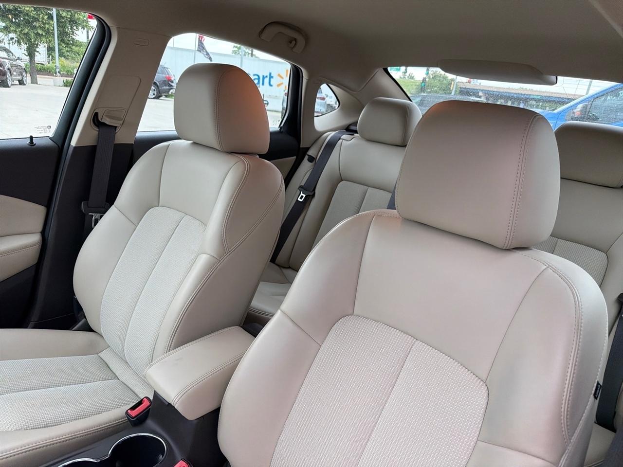 Buick Verano Base 2014