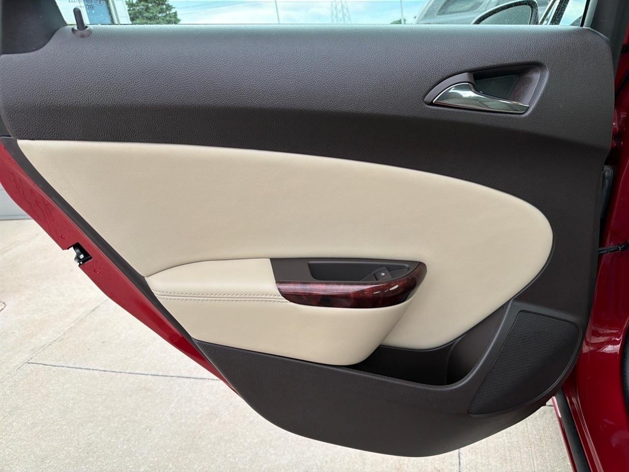 Buick Verano Base 2014