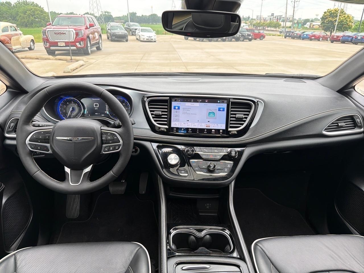 Chrysler Pacifica Limited 2026