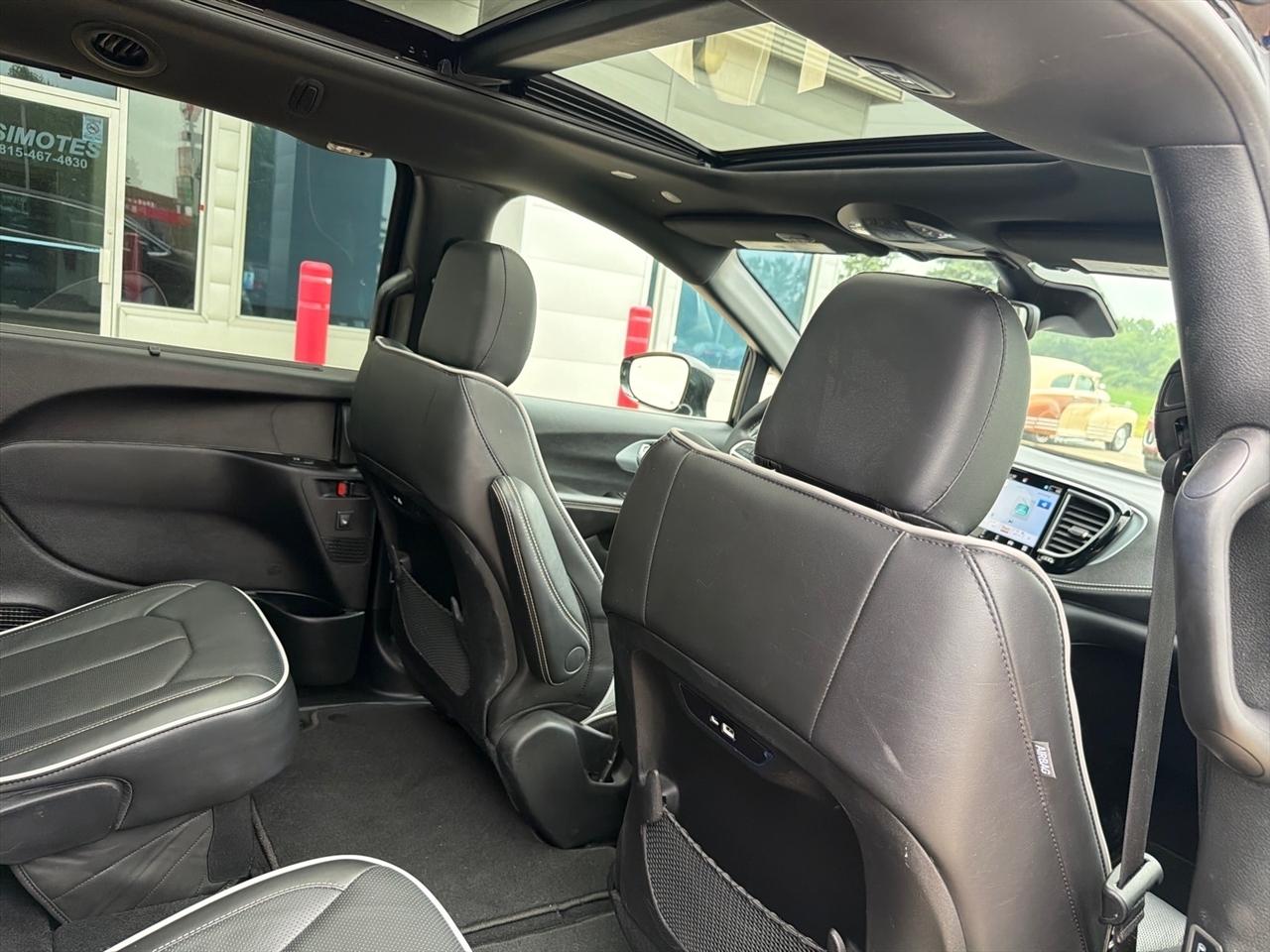Chrysler Pacifica Limited 2026