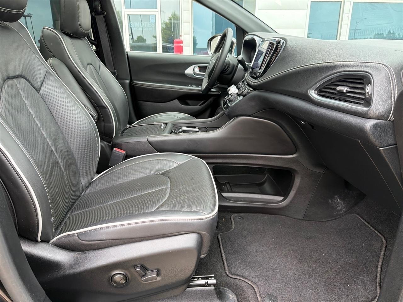 Chrysler Pacifica Limited 2026
