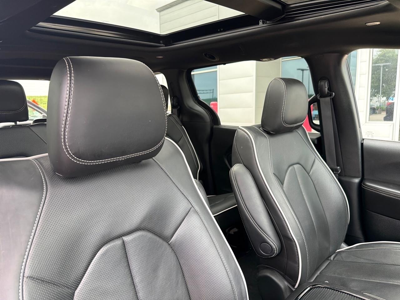 Chrysler Pacifica Limited 2026
