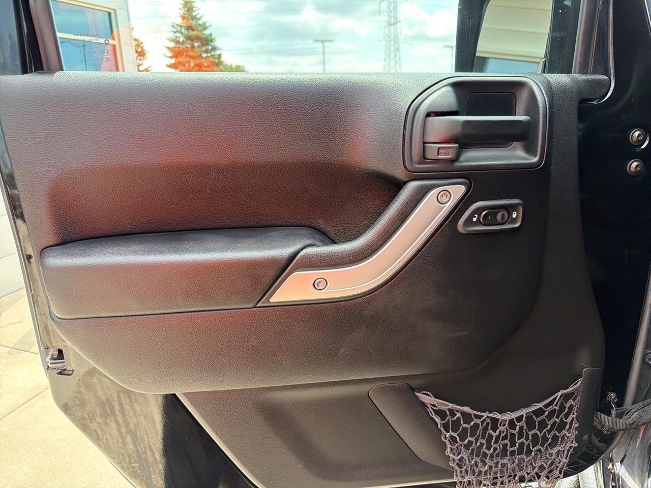 Jeep Wrangler Unlimited Rubicon 4WD 2017