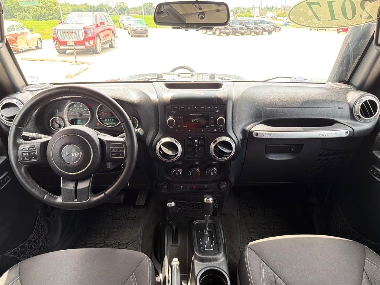 Jeep Wrangler Unlimited Rubicon 4WD 2017