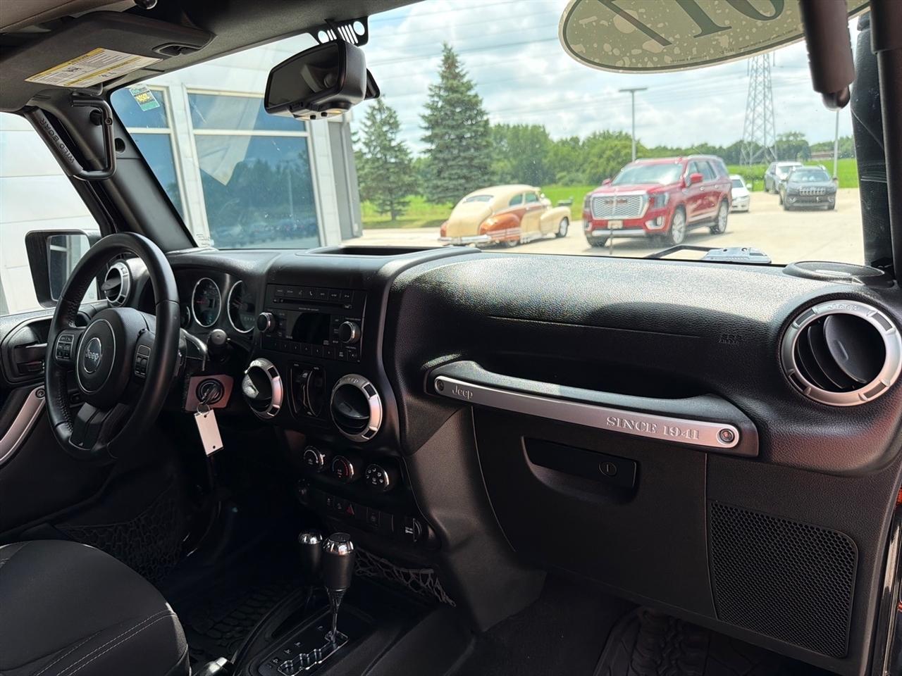 Jeep Wrangler Unlimited Rubicon 4WD 2017
