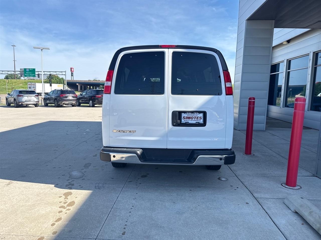 Chevrolet Express LT 3500 Extended 2025