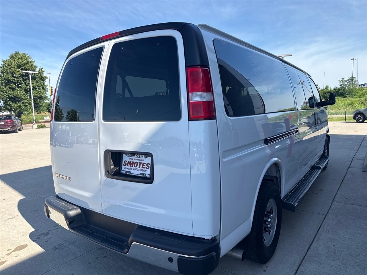 Chevrolet Express LT 3500 Extended 2025