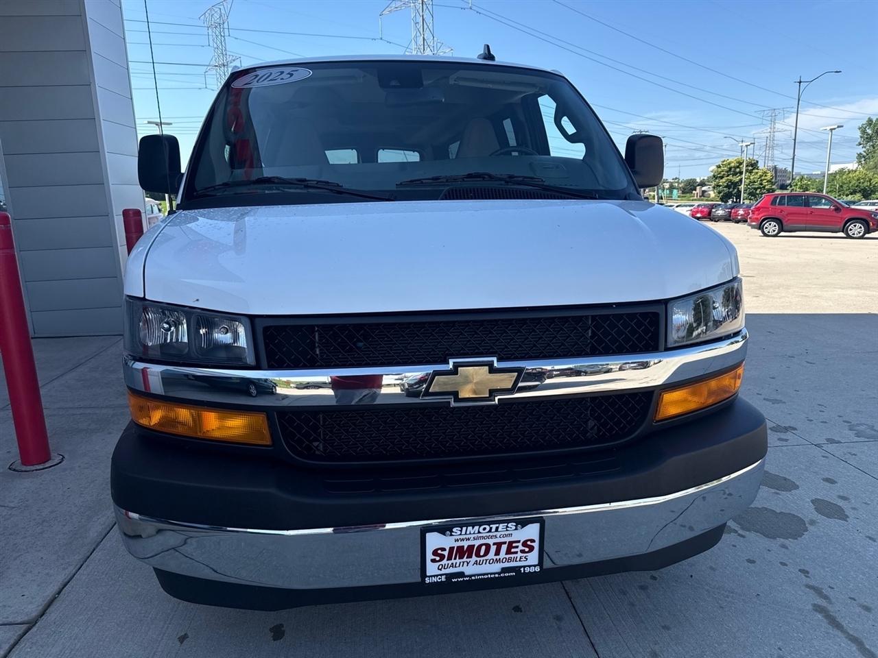 Chevrolet Express LT 3500 Extended 2025