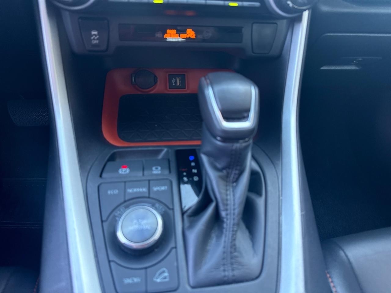 Toyota RAV4 Adventure AWD 2024