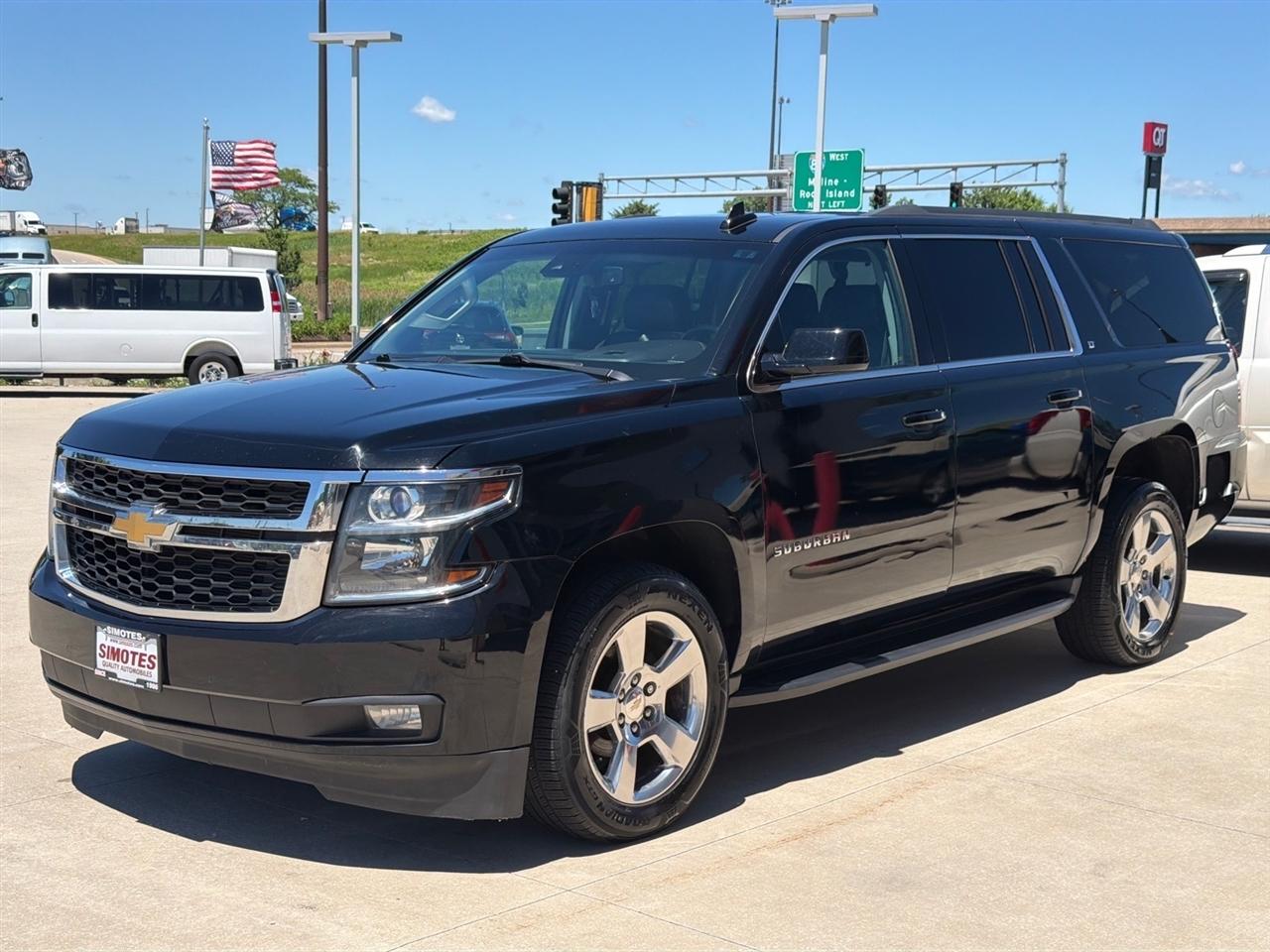 Chevrolet Suburban LT 4WD 2016