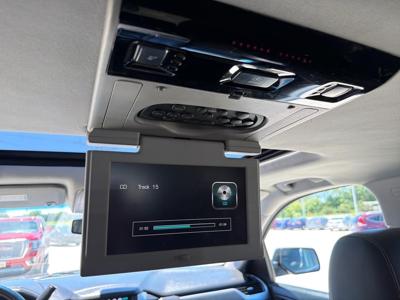 Chevrolet Suburban LT 4WD 2016