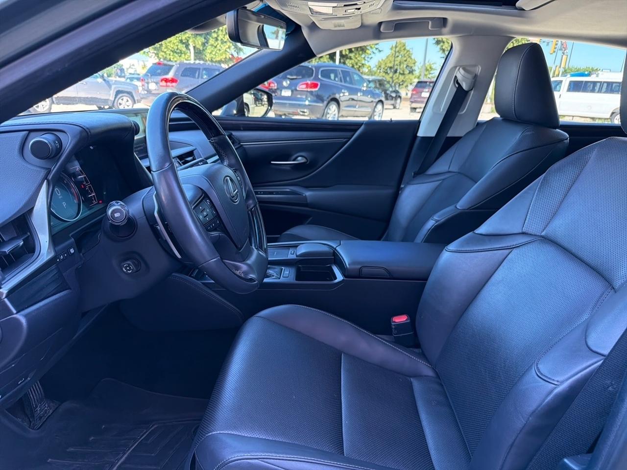 Lexus ES 250 Premium 2021