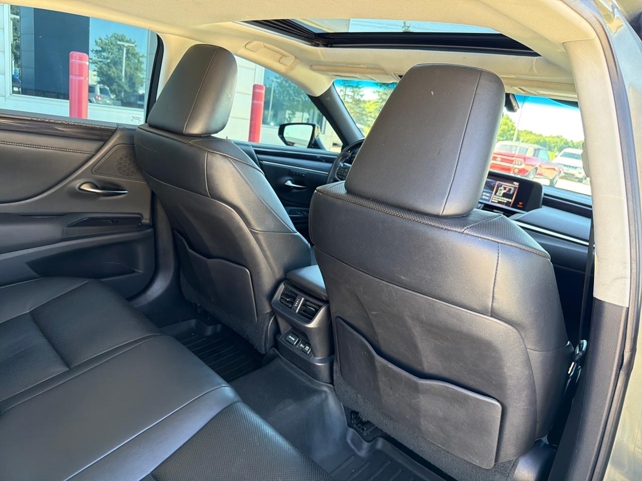 Lexus ES 250 Premium 2021