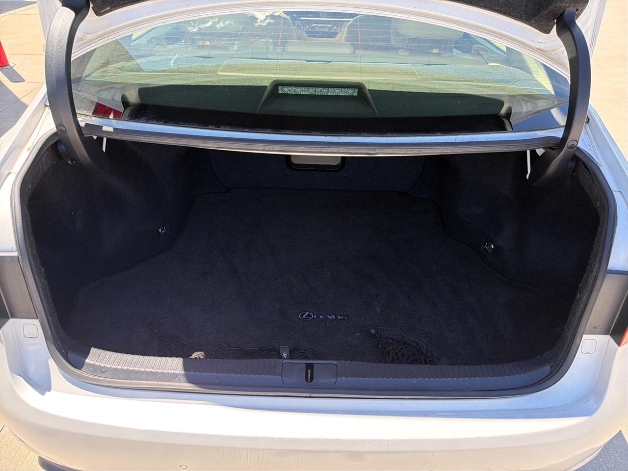 Lexus ES 350 Sedan 2015