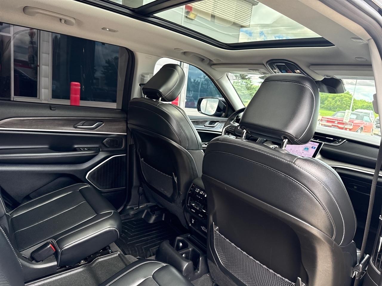 Jeep Grand Cherokee L Limited 4x4 2021