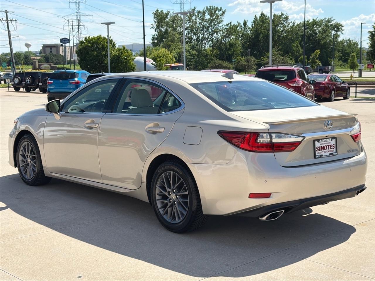 Lexus ES 350 Sedan 2018
