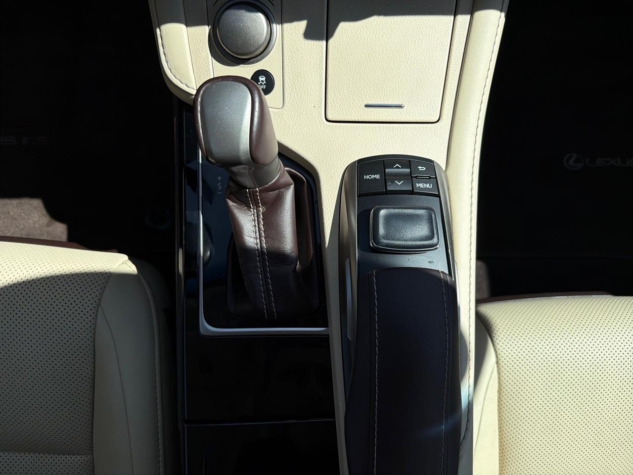 Lexus ES 350 Sedan 2018