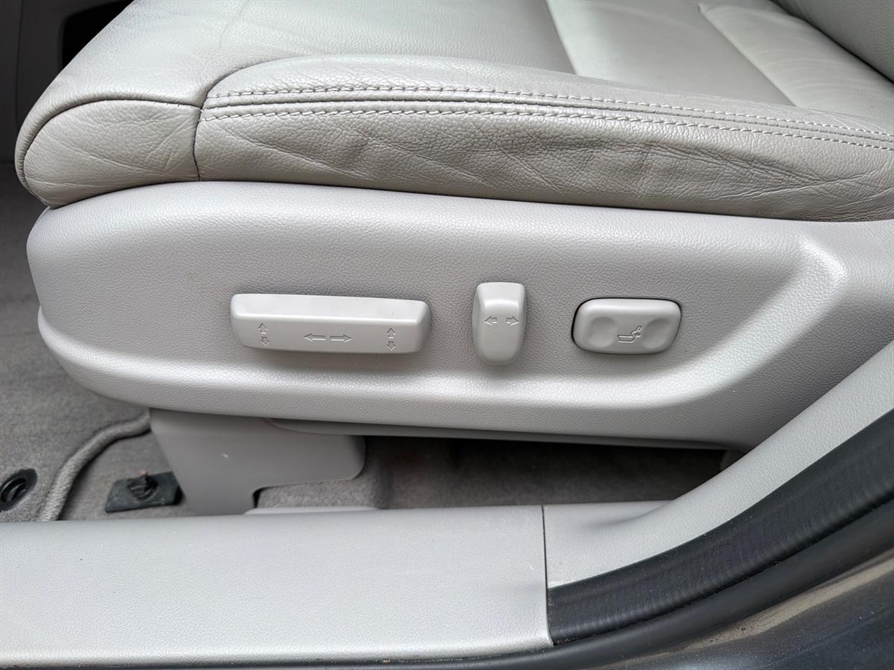 Honda CR-V EX-L 4WD 5-Speed AT 2012