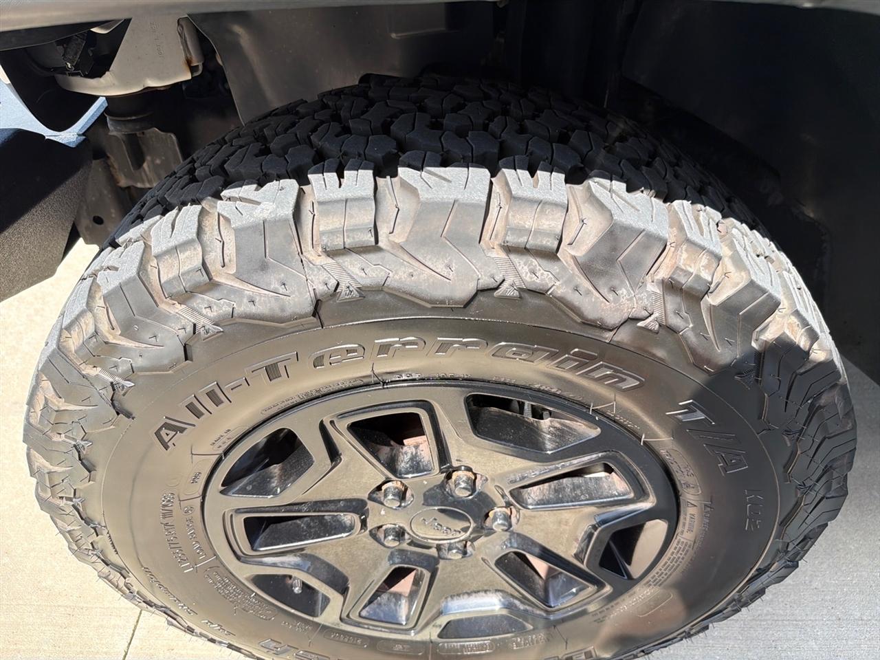 Jeep Wrangler 4WD 2dr Willys Wheeler 2014