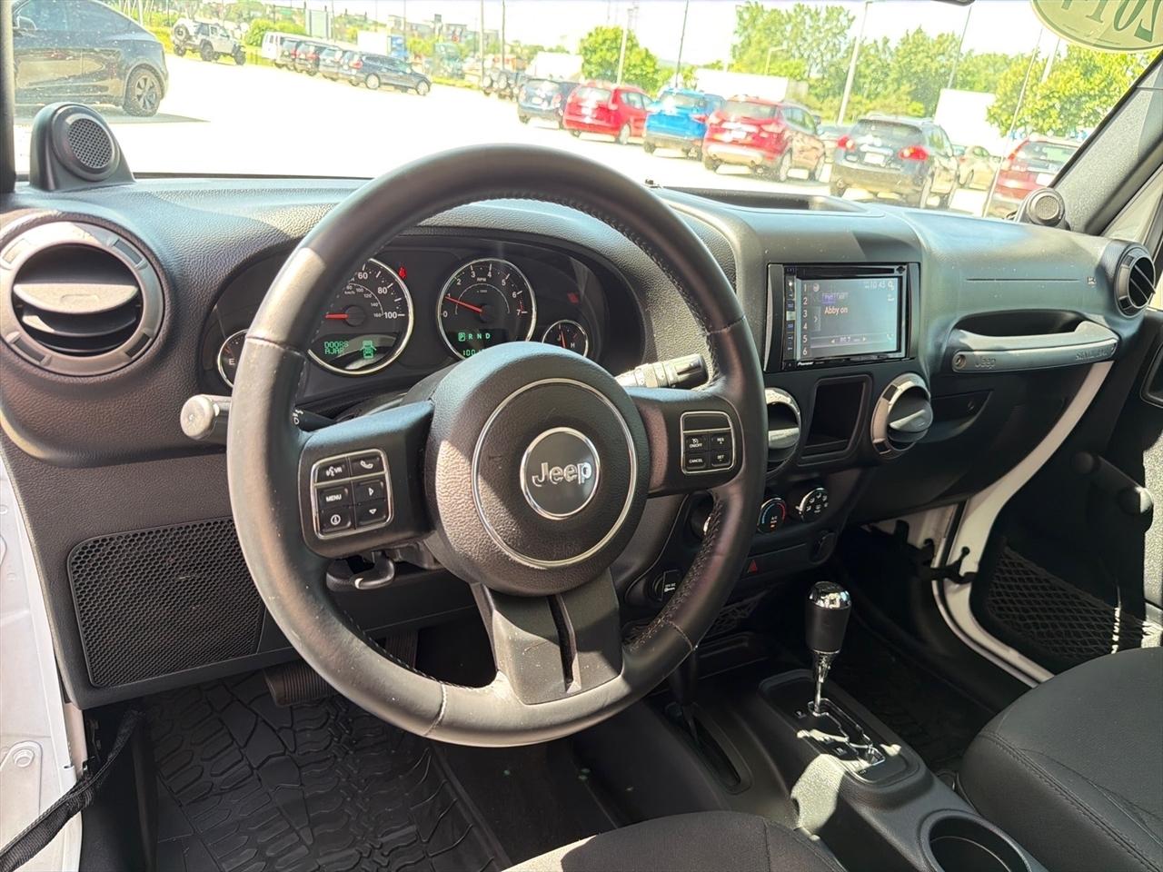 Jeep Wrangler 4WD 2dr Willys Wheeler 2014