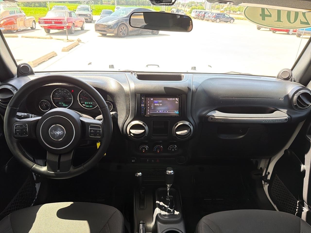 Jeep Wrangler 4WD 2dr Willys Wheeler 2014