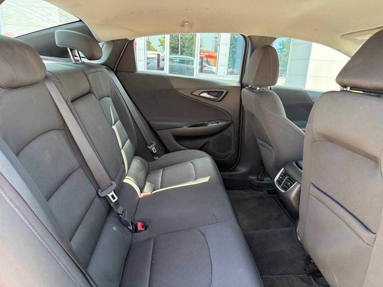 Chevrolet Malibu 4dr Sdn LT w/1LT 2016