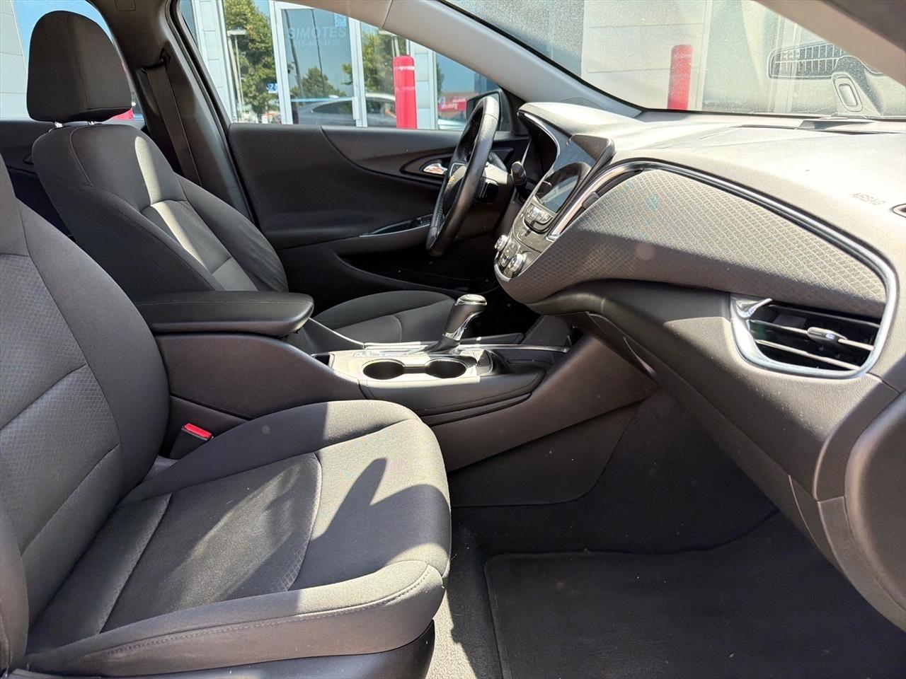 Chevrolet Malibu 4dr Sdn LT w/1LT 2016