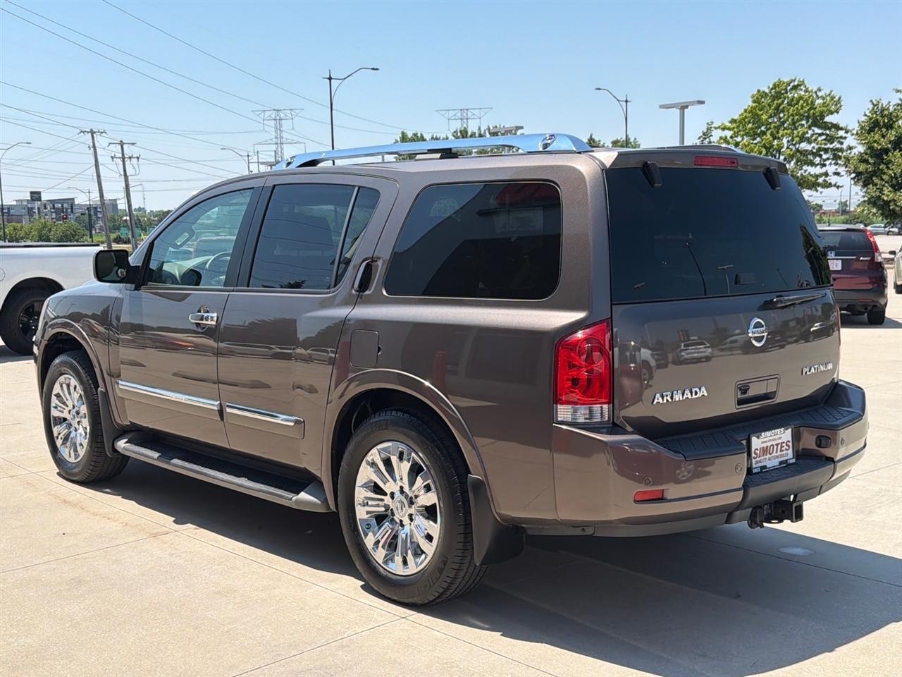Nissan Armada 4WD 4dr Platinum 2015