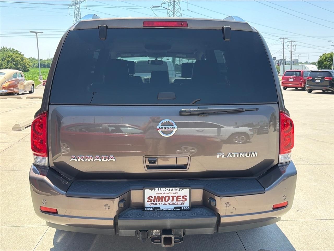 Nissan Armada 4WD 4dr Platinum 2015
