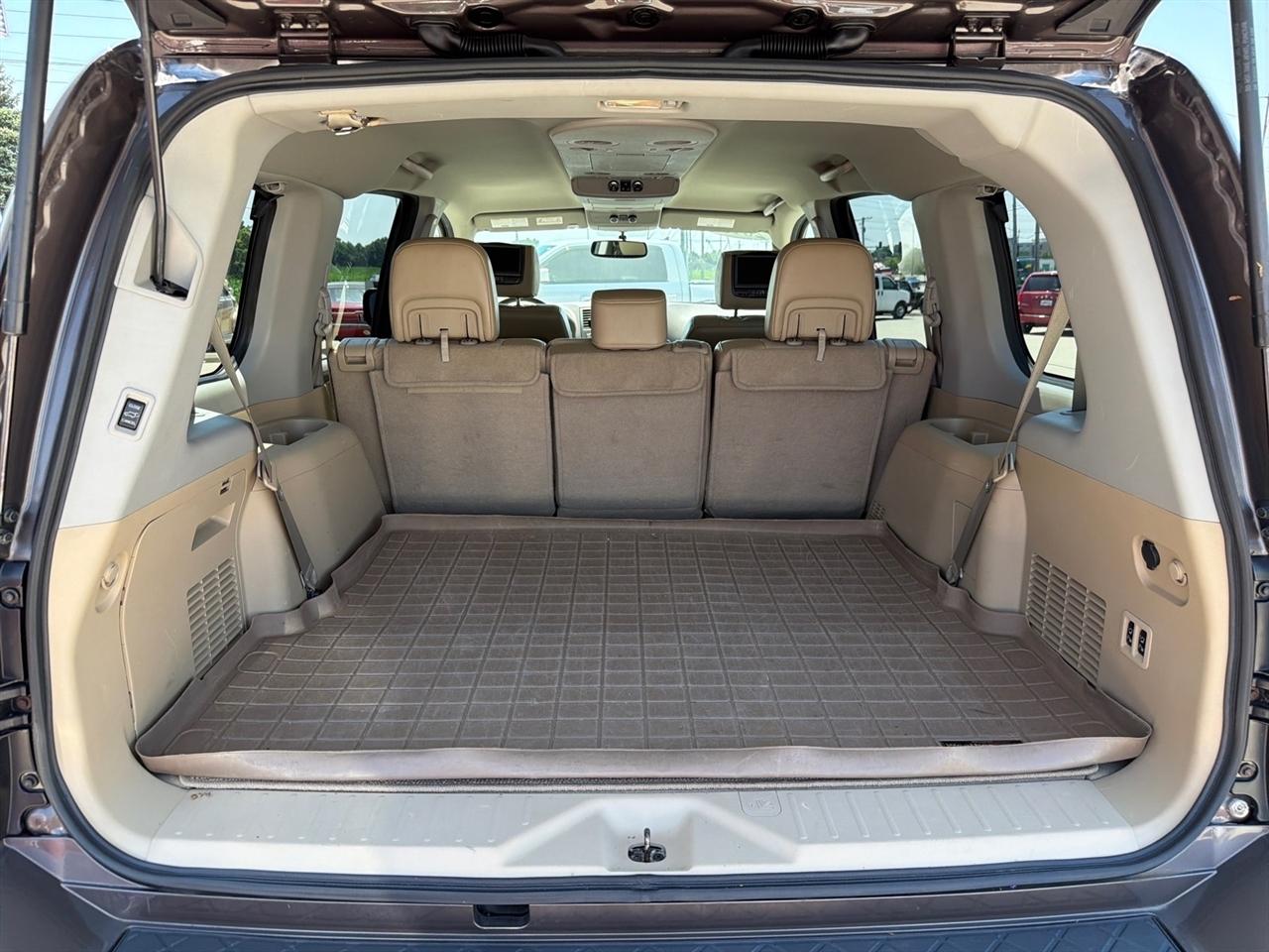 Nissan Armada 4WD 4dr Platinum 2015