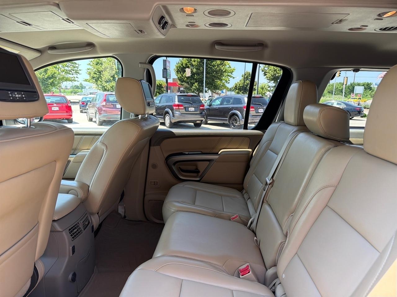 Nissan Armada 4WD 4dr Platinum 2015