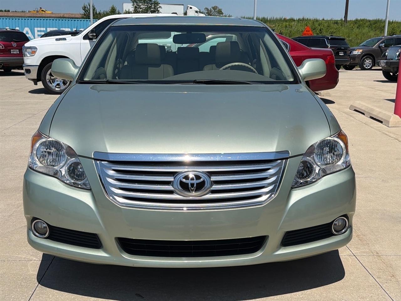 Toyota Avalon 4dr Sdn Touring (Natl) 2008