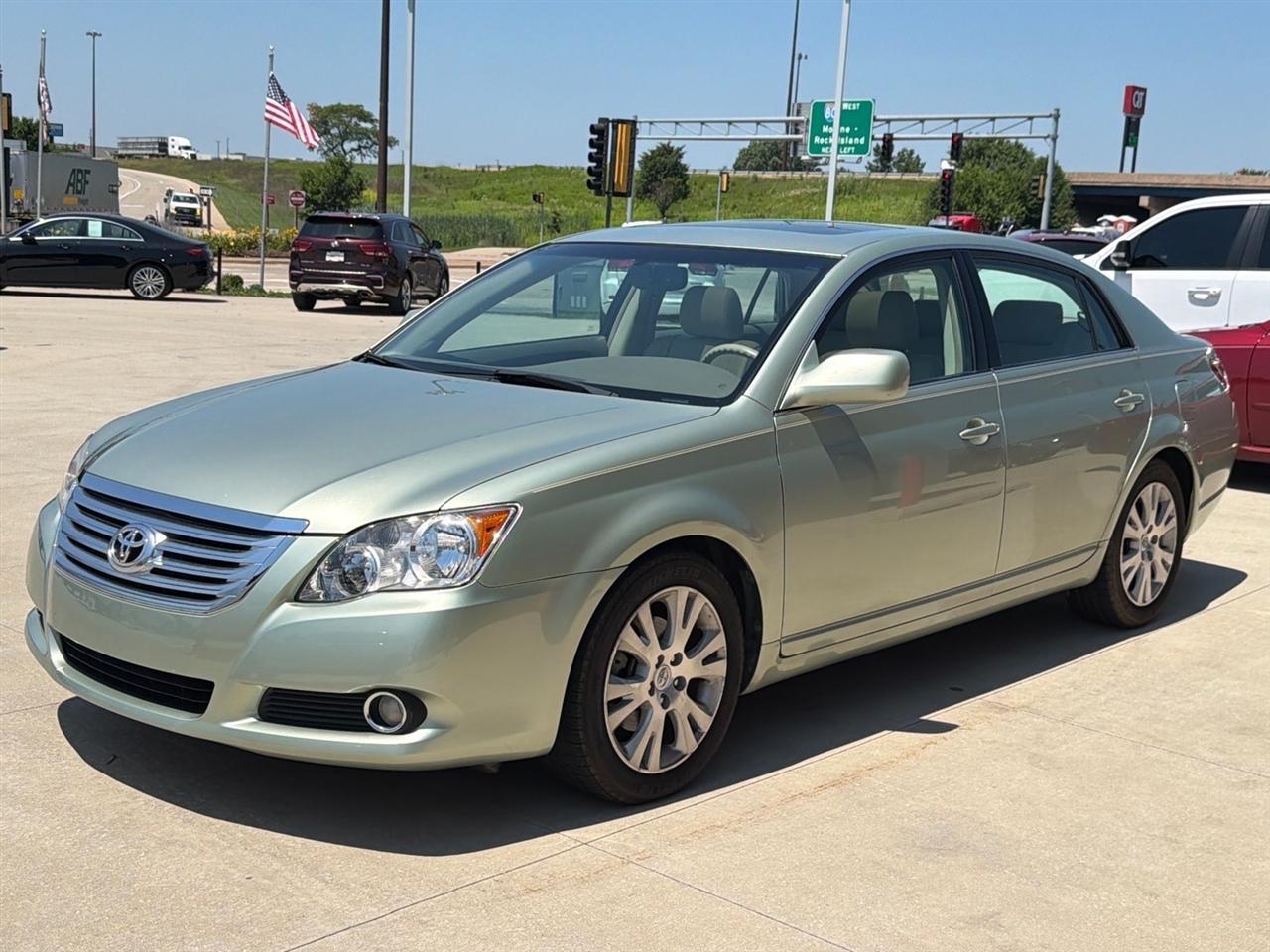 Toyota Avalon 4dr Sdn Touring (Natl) 2008