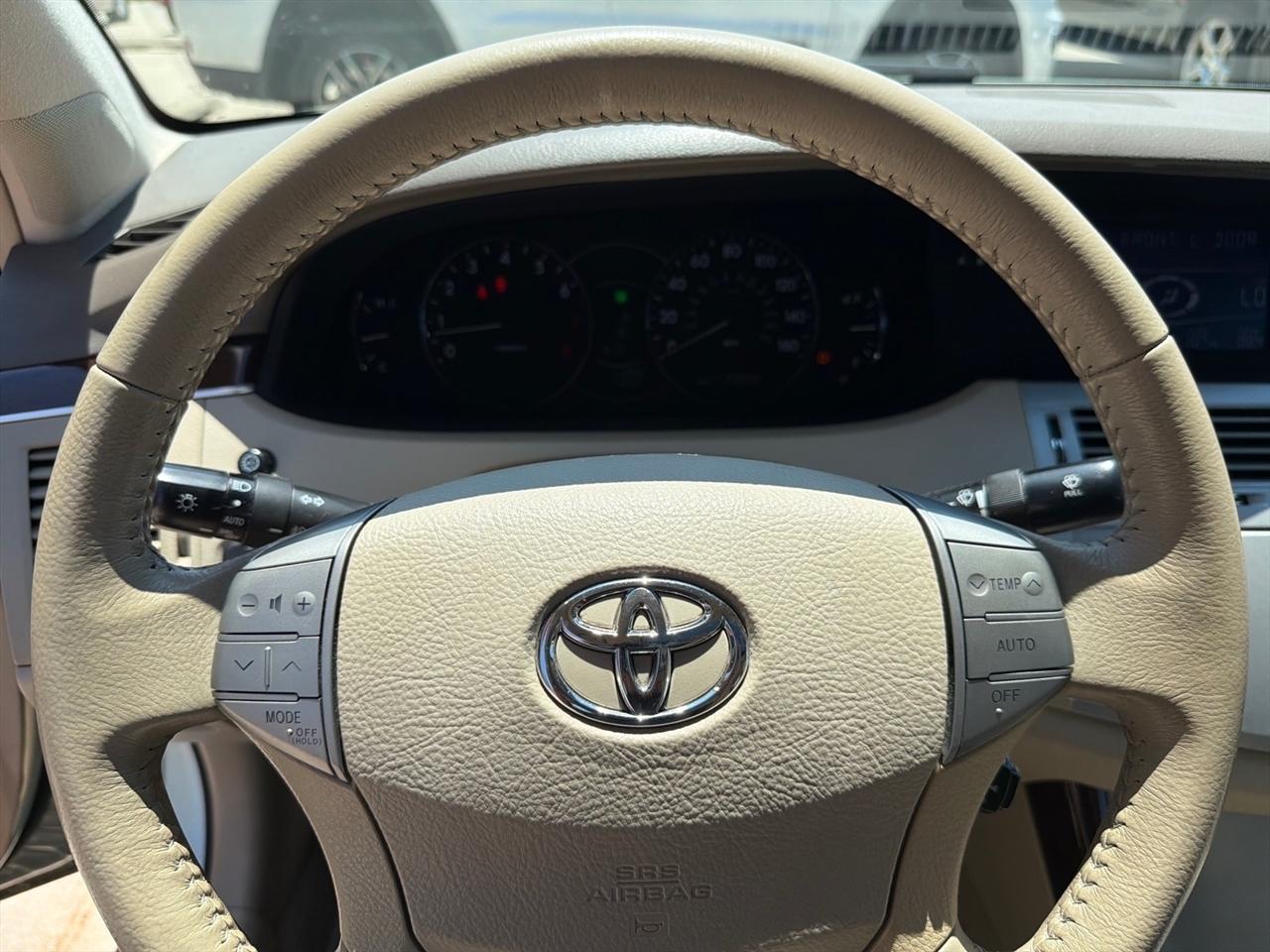 Toyota Avalon 4dr Sdn Touring (Natl) 2008