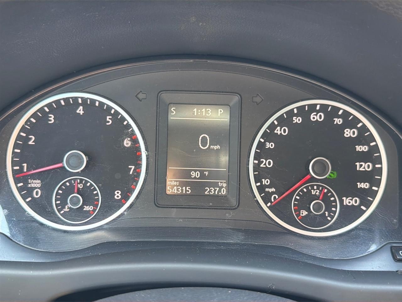 Volkswagen Tiguan AWD 4dr Wolfsburg 2010