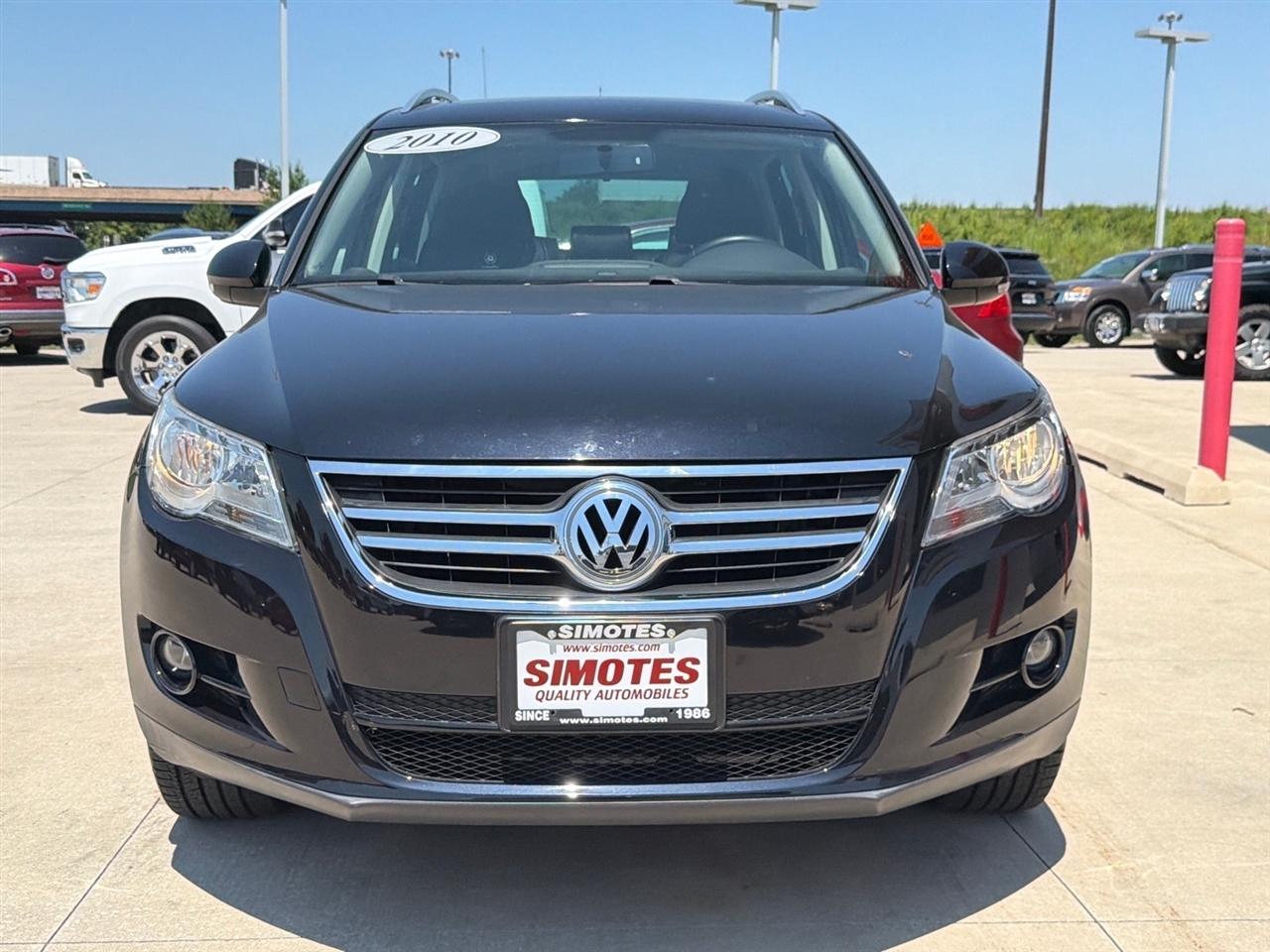 Volkswagen Tiguan AWD 4dr Wolfsburg 2010