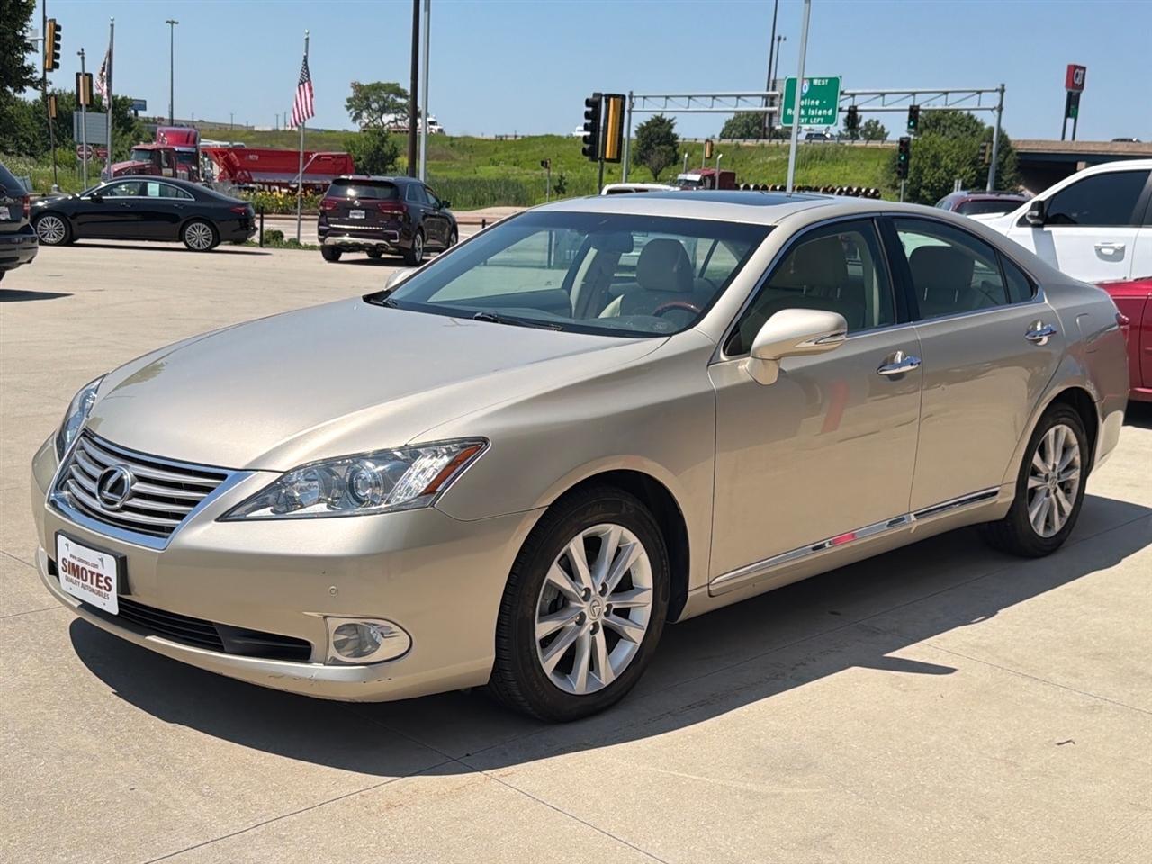 Lexus ES 350 4dr Sdn 2011