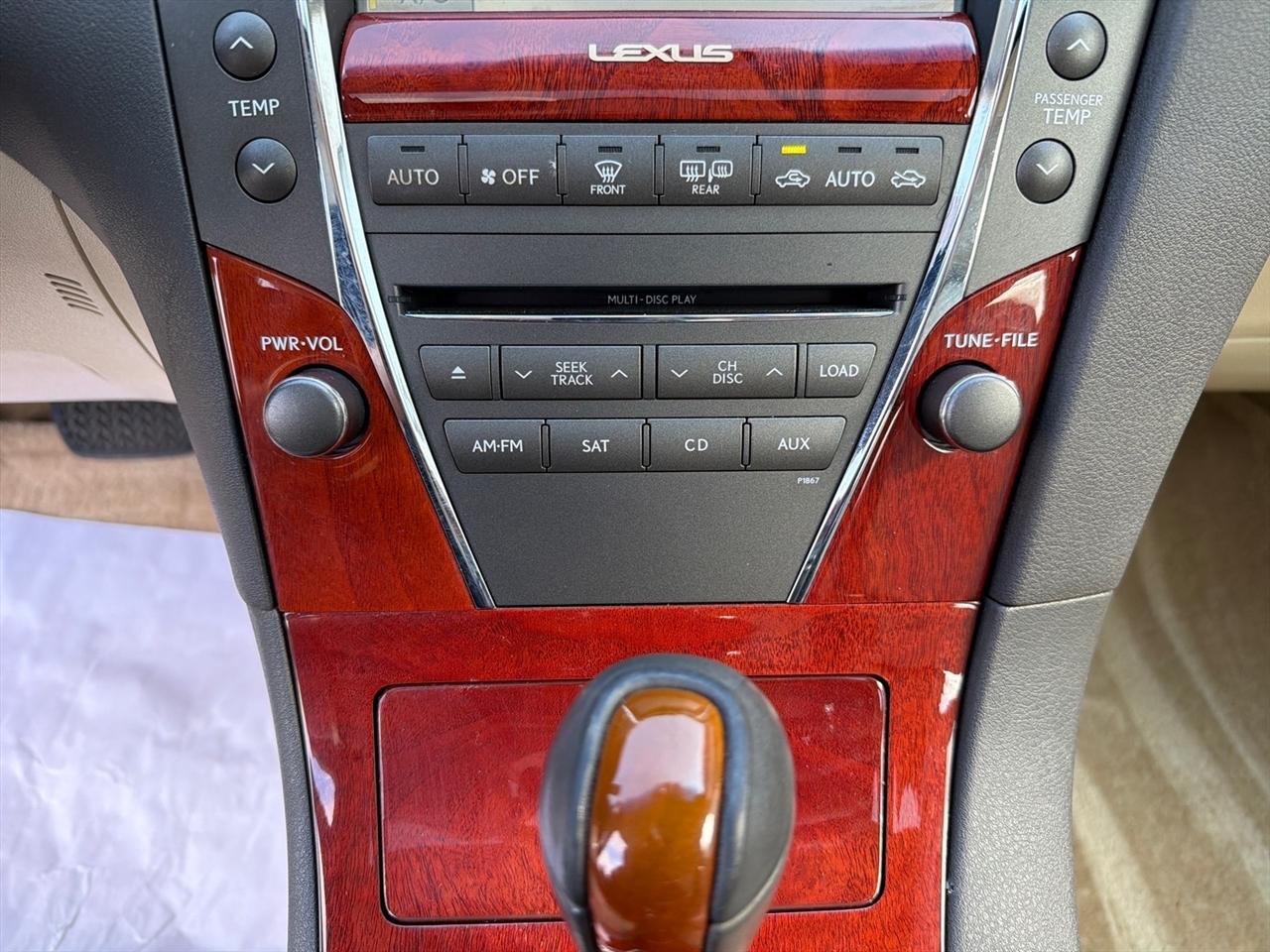 Lexus ES 350 4dr Sdn 2011
