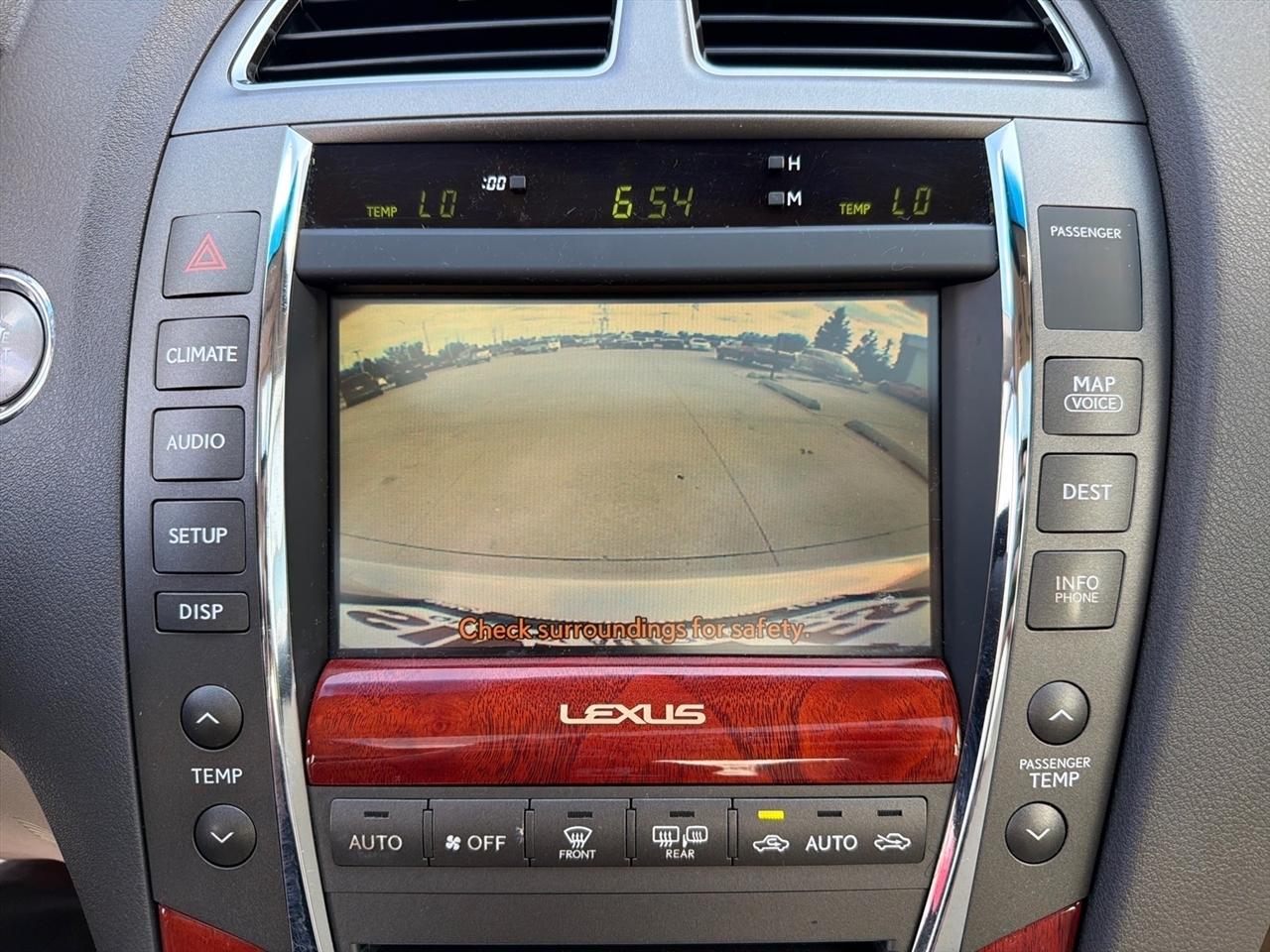 Lexus ES 350 4dr Sdn 2011